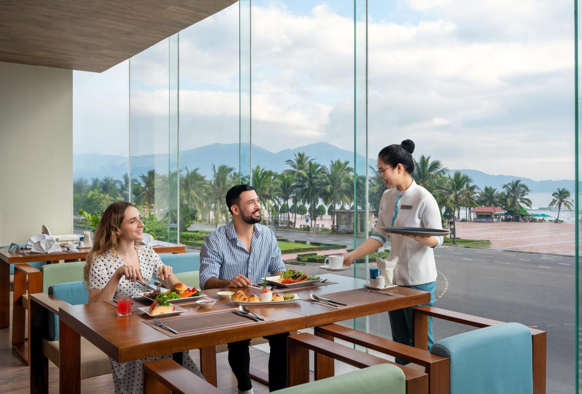 Hotel A La Carte Da Nang Beach Exterior foto